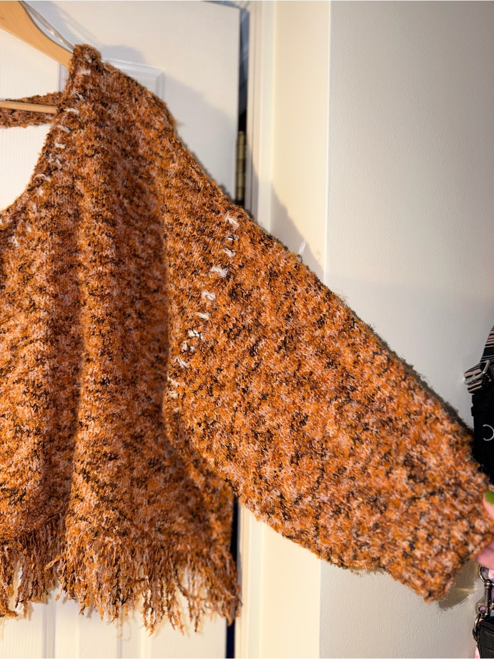 POL Orange Fuzzy Fringe Sweater Oversized V Neck Balloon Sleeve Boho M - Picture 3 of 8
